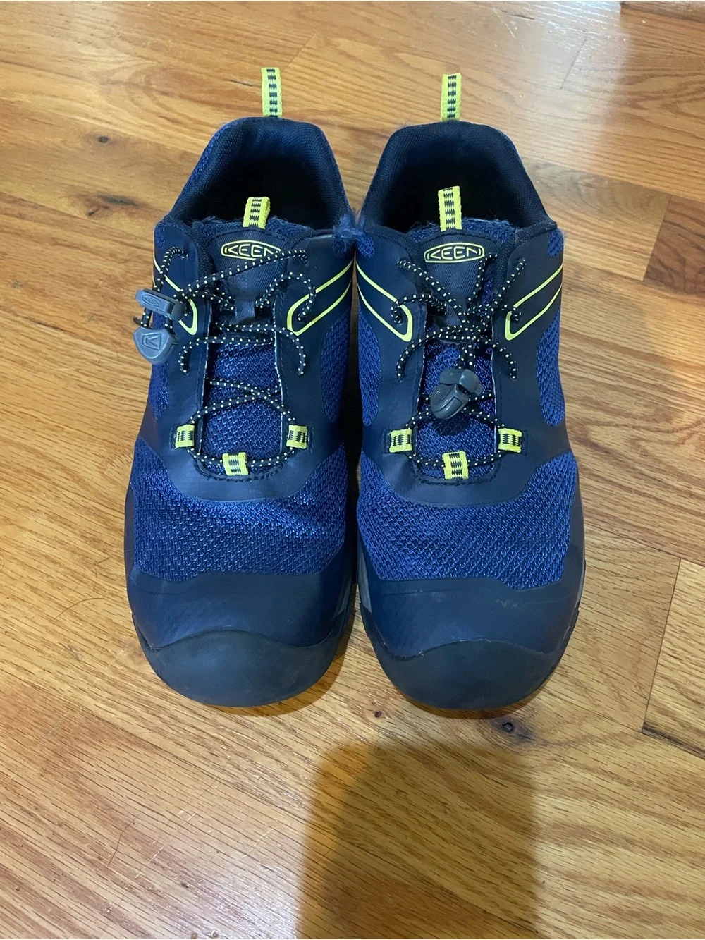 KEEN Men's Athletic Trail Shoes - Navy with Neon Yellow Accents